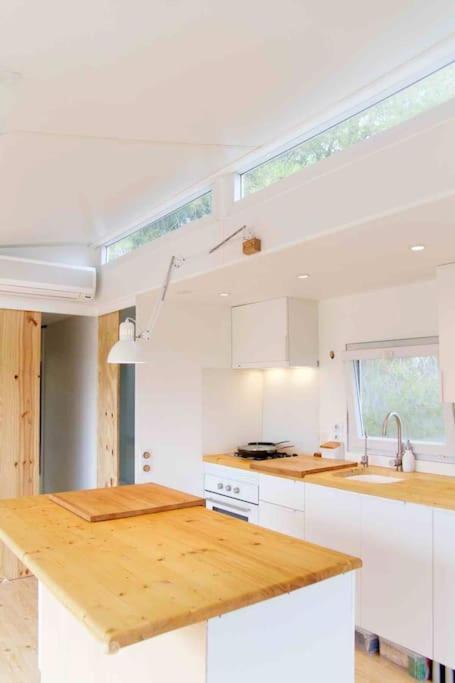 Eco Tiny Home & Office For Digital Nomads Vallmoll Bagian luar foto