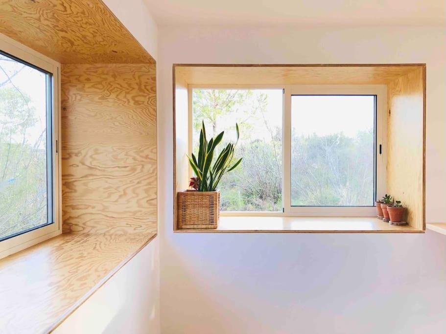 Eco Tiny Home & Office For Digital Nomads Vallmoll Bagian luar foto